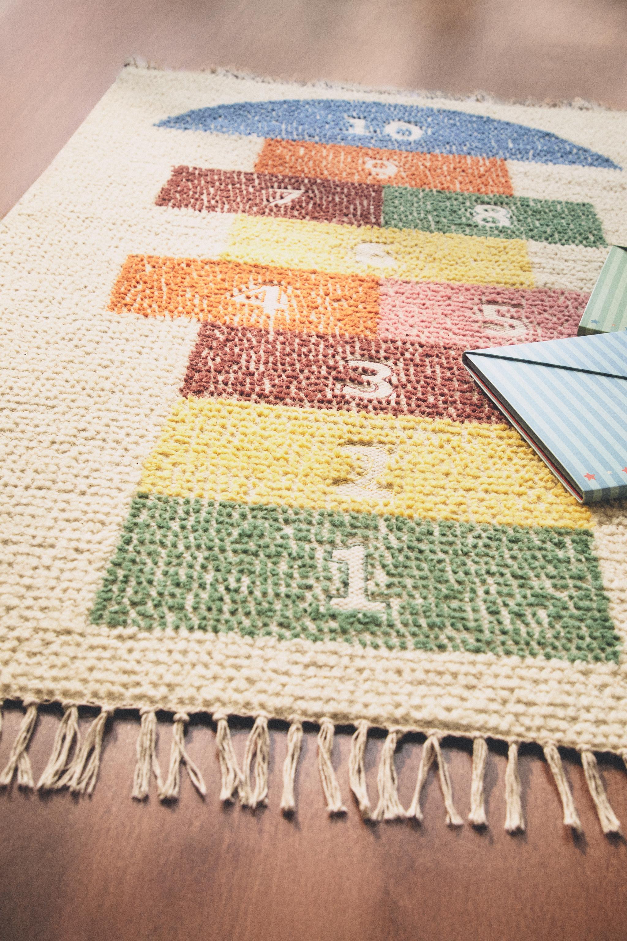 KIDS' HOPSCOTCH WOOL AREA RUG